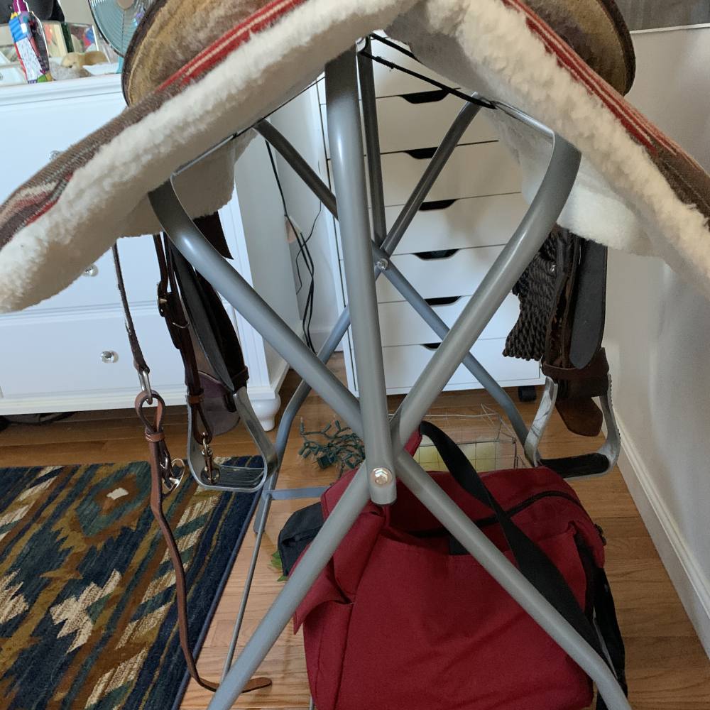 Folding Iron Saddle Stand: image 4